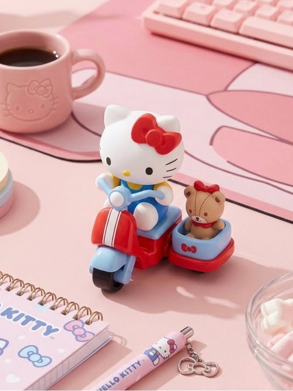 Sanrio Hello Kitty Scooter Playset - Red and Blue